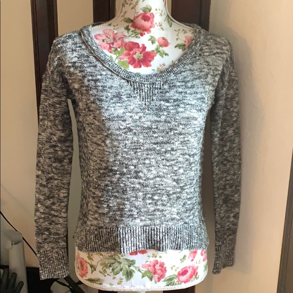 Sparkly AE sweater💖